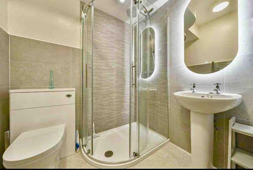 A Charming Luxury Apartment! Portinscale Εξωτερικό φωτογραφία